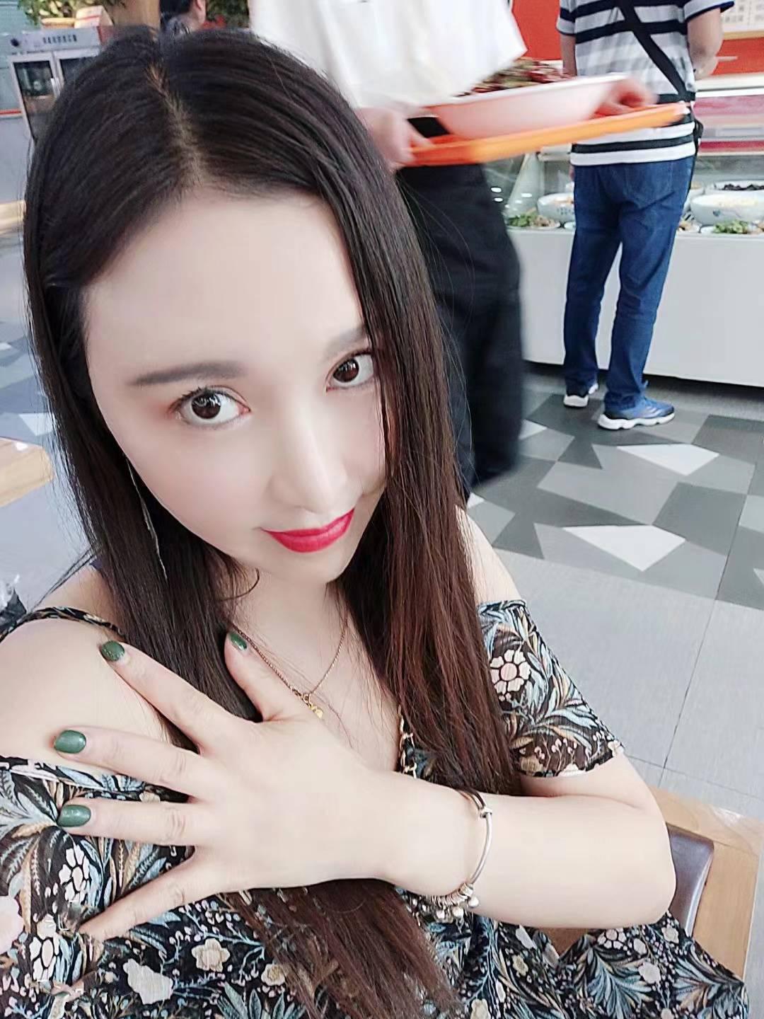 西工区升龙广场少妇